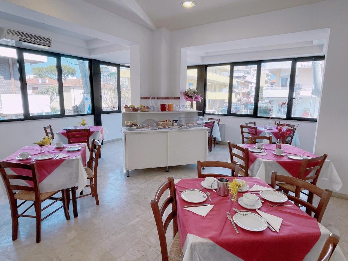 Hotel Abay Rimini Eksteriør bilde